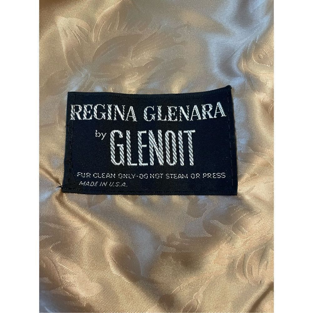 Regina Glenara by Glenoit Women’s Vintage Tan Faux Fur Shoulder Wrap OS - Picture 7 of 7